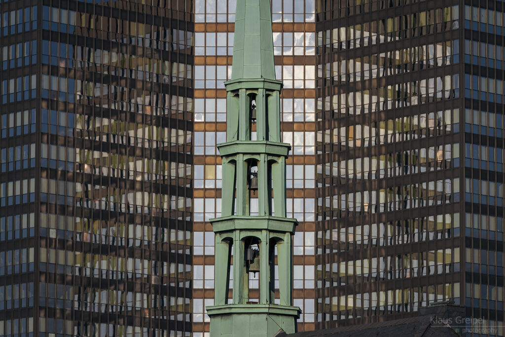 Essener Dom mit Rathaus
